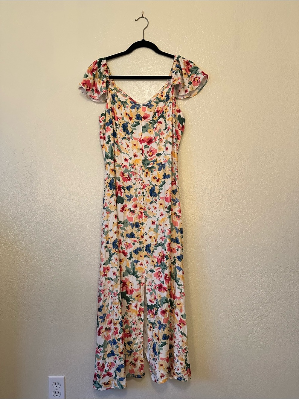 Carré Noir Floral Maxi Dress